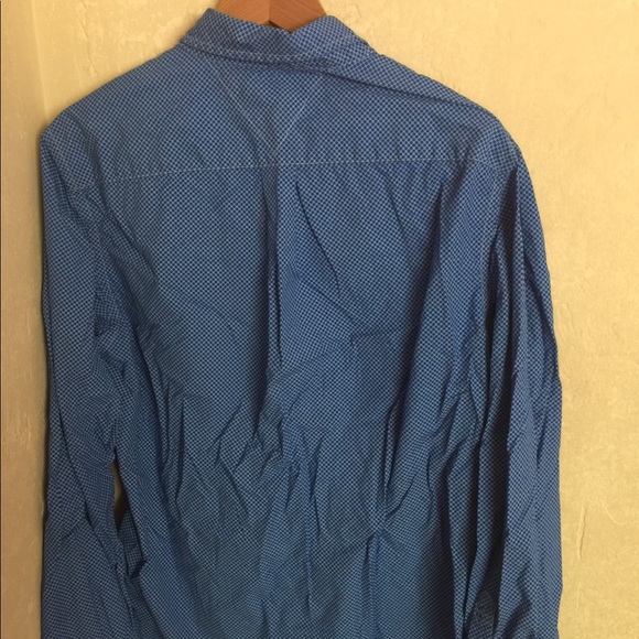 Tommy Hilfiger Button Down Custom Fit Shirt - Picture 4 of 5